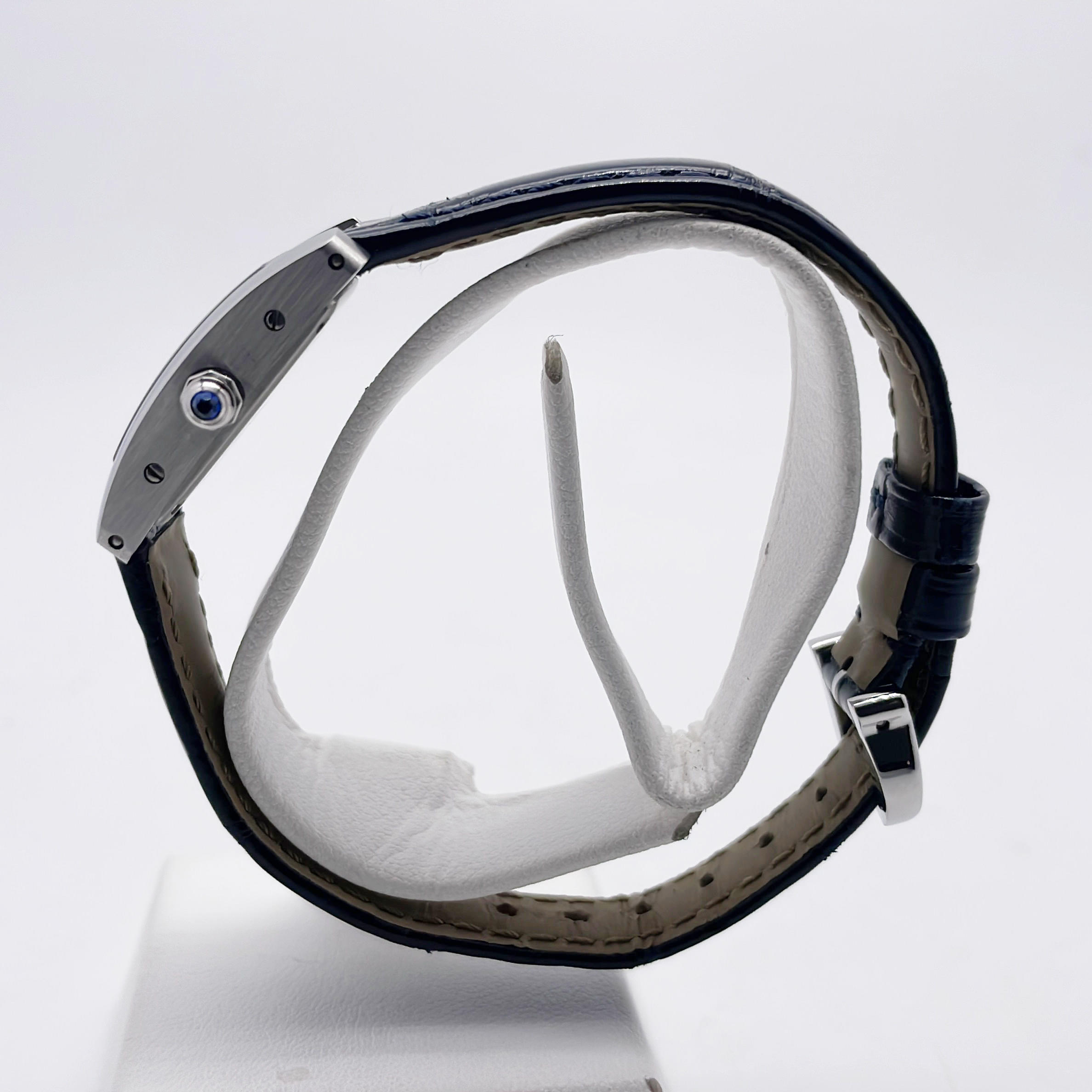 Tank Américaine watch hover